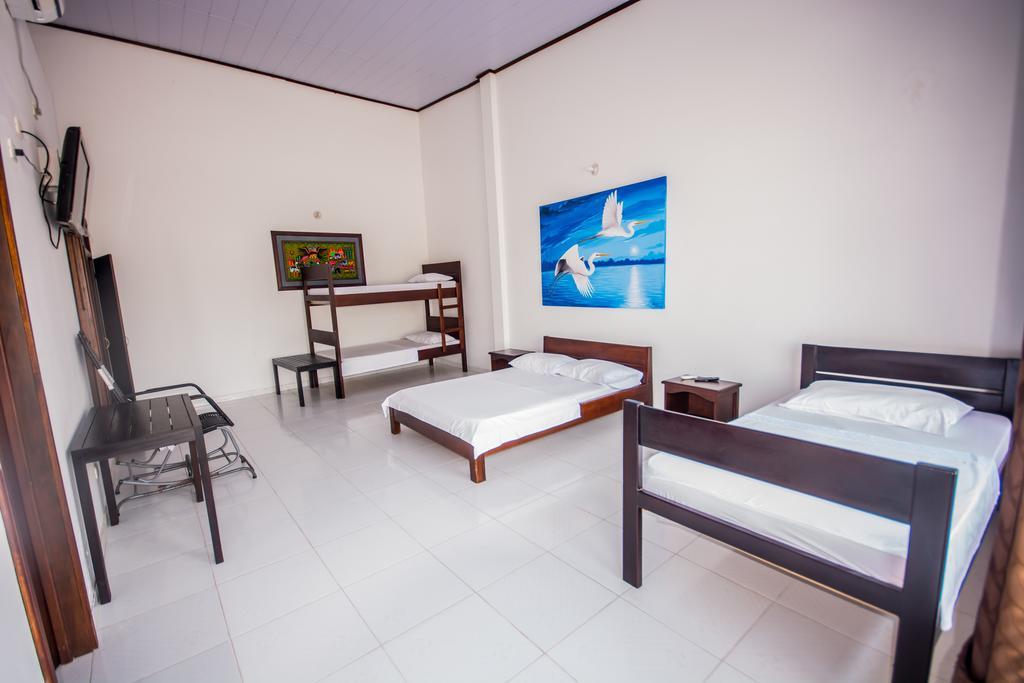 Casa Hotel Maune Leticia Exterior foto